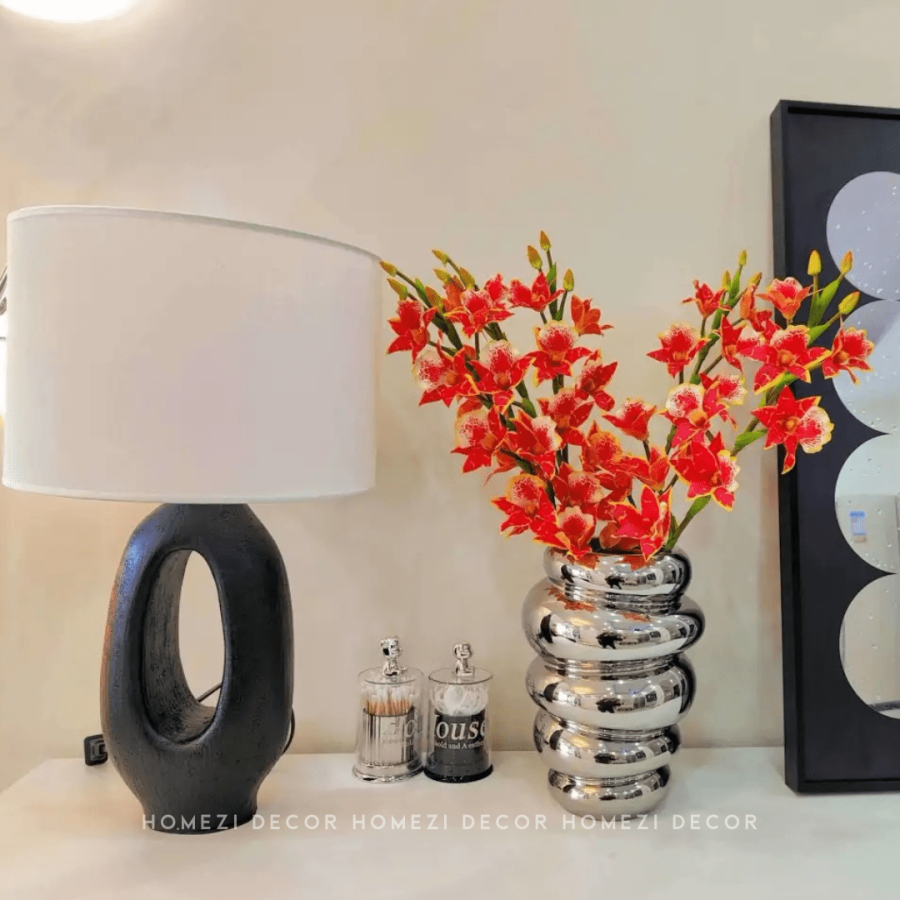 123 Tania Table Lamp